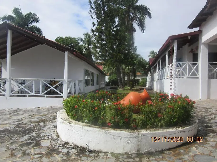 Pelicano Tropical Paraiso Samana 0*,