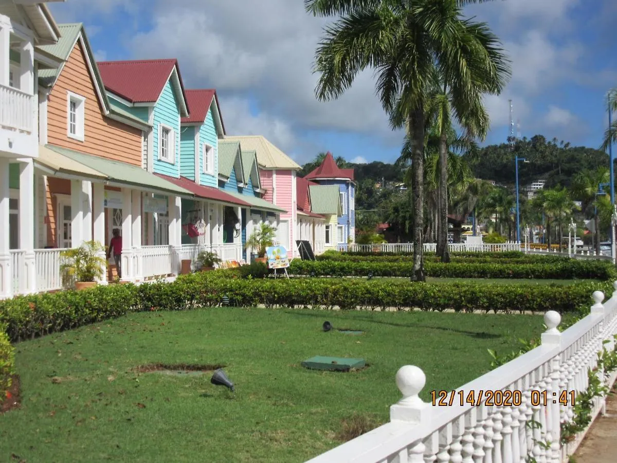 Pelicano Tropical Paraiso Samana Apartment